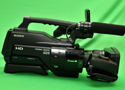 продам профессиональную HD видеокамеру Sony-HXR-MC1500P