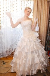 свадебное платье продам