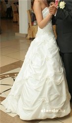 Роскошное свадебное платье р.40-44