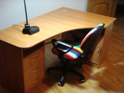  Школьный письменный стол с креслом.(б/у) в очень хорошем состоянии,  б