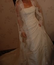 Великолепное свадебное платье от фирмы PRONOVIAS Испания