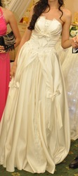 Платье свадебное продам,  звоните 87017462028
