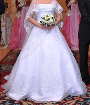 Продам свадебное платье,  производство Польша