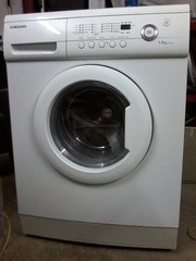 Продам стиральную машину SAMSUNG WF-R1062