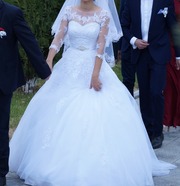 Продам очень красивое свадебное  платье алматы