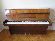 продам пианино Petrof