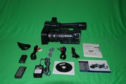 Продам профессиональную видеокамеру SONY-HDR-AX2000